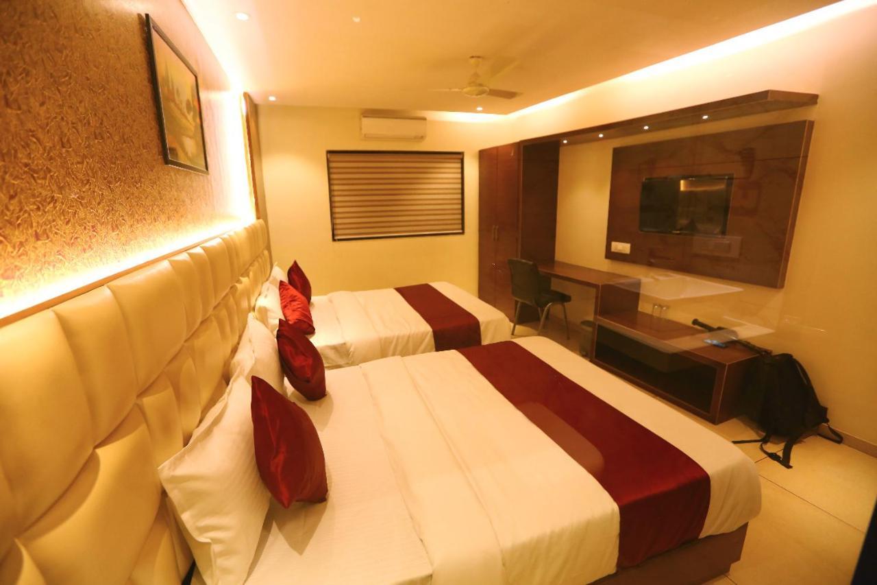 Hotel Hindustan Residency Тхане Экстерьер фото