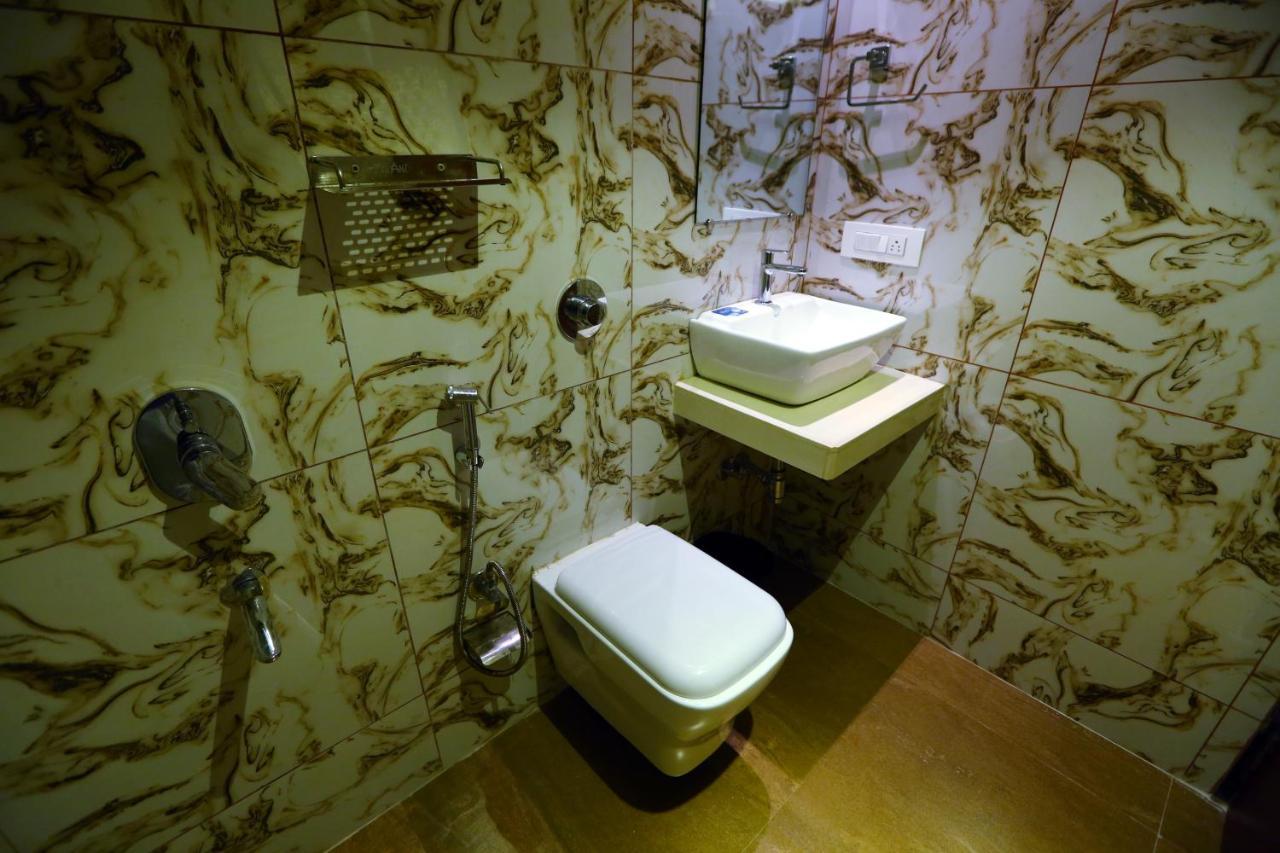 Hotel Hindustan Residency Тхане Экстерьер фото