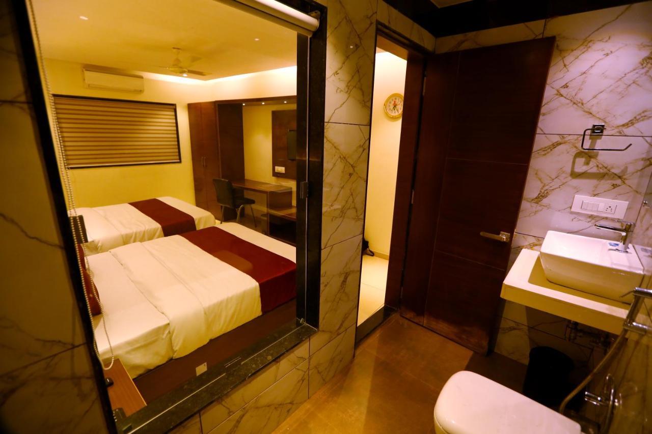 Hotel Hindustan Residency Тхане Экстерьер фото